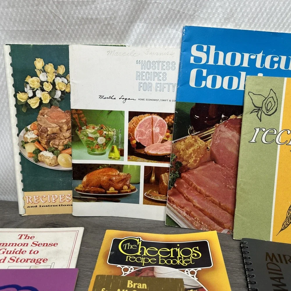 Lot of 7 Vintage Cookbooklets Retro Recipes Cooking Guides Kitchenalia‎ vintage